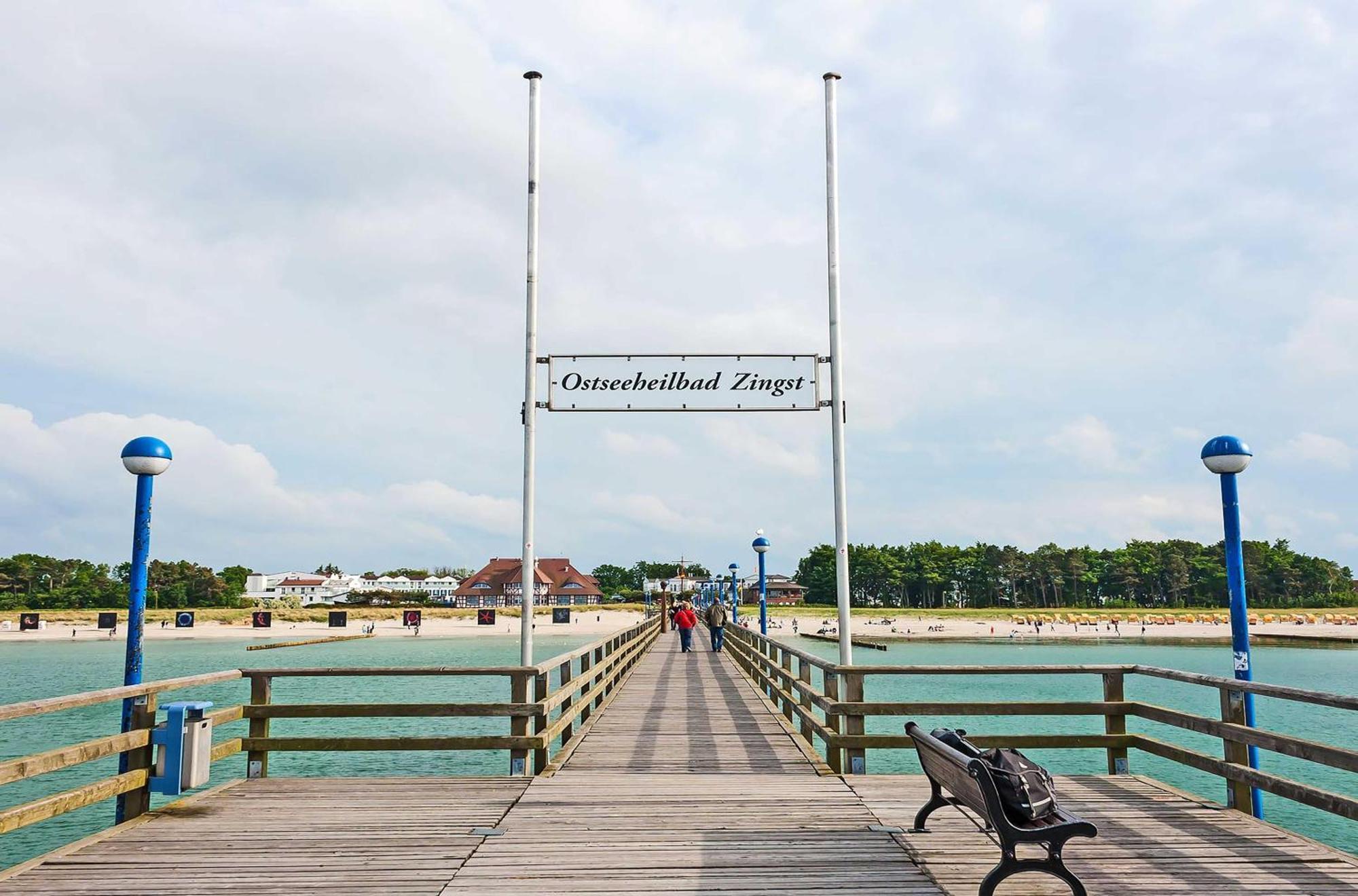 Strandhafer an der Seebrücke Zingst Exterior foto