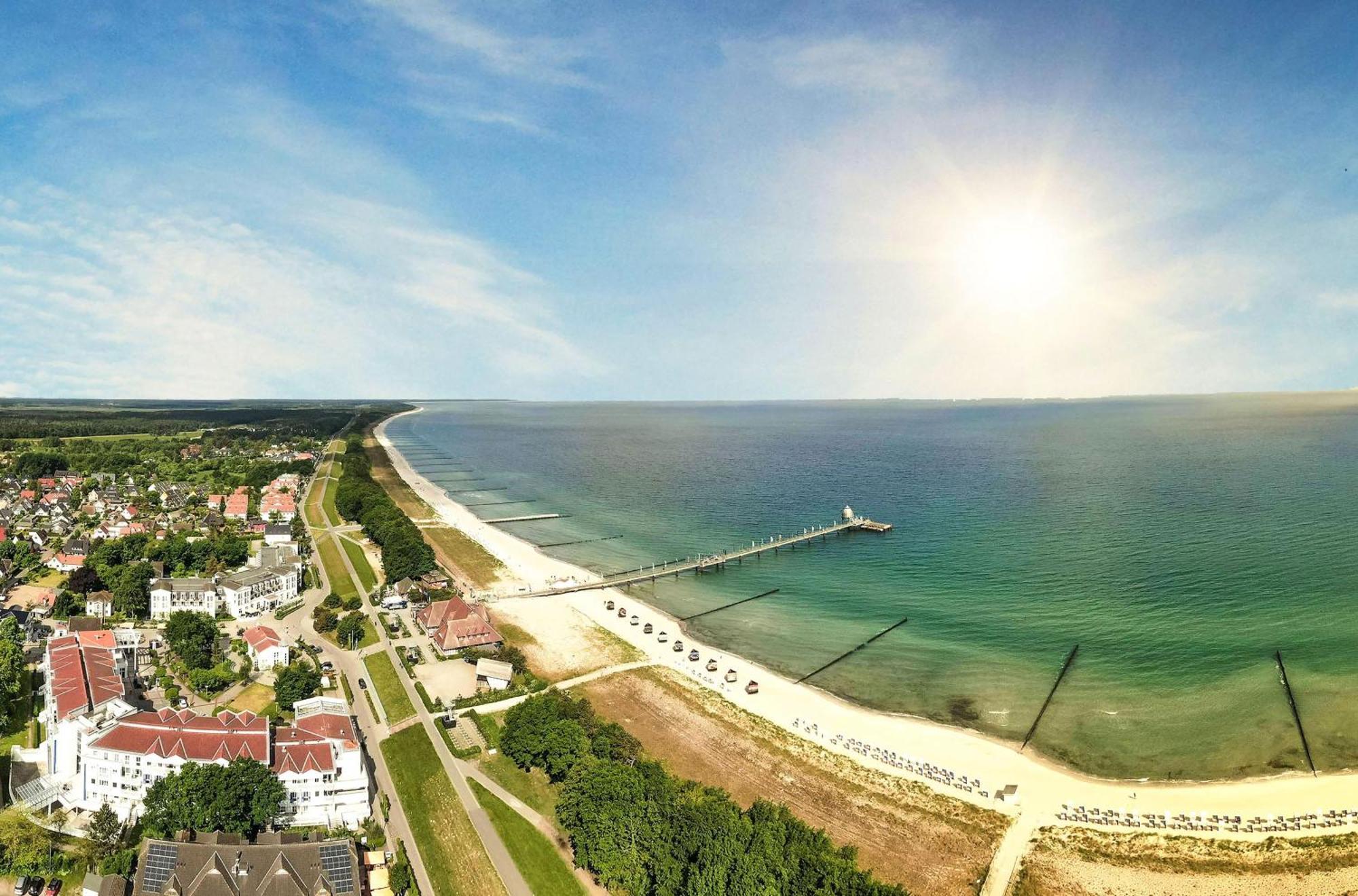 Strandhafer an der Seebrücke Zingst Exterior foto